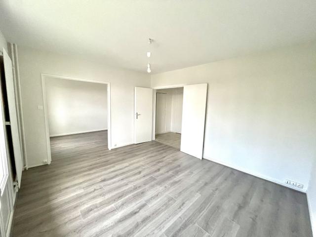 SAINT MAX RESIDENCE PARC DE SAURUPT F3