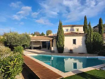 Saint Maximin 30700 Achat / Vente maison 5 pièces t5