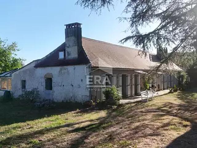 Saint Méard de Gurçon 24610 Achat / Vente maison 9 pièces t9 au dernier étage terrasse