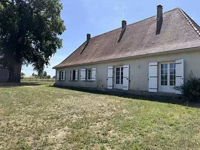Saint Médard de Mussidan 24400 Location maison 7 pièces t7