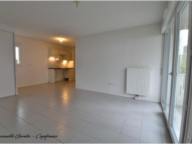 SAINT MEDARD EN JALLES Cérillan Appartement 3 pièces 59 m², terrasse + 2 parkings