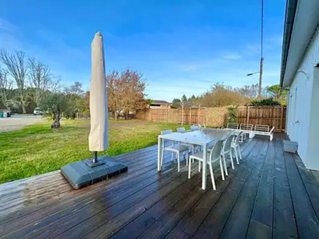 Saint Médard en Jalles 33160 Location maison 5 pièces t5 jardin terrasse