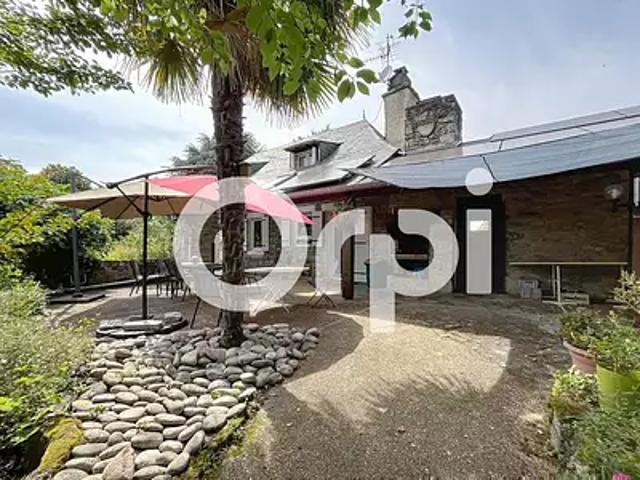 Saint Mexant 19330 Achat / Vente maison 7 pièces t7 piscine jardin