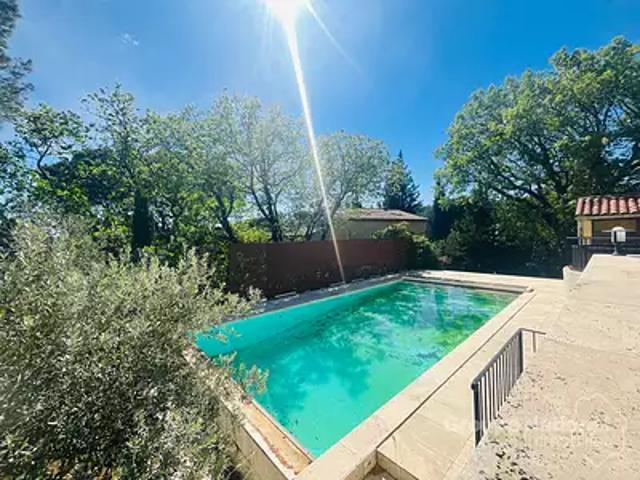 Saint Michel d'Euzet 30200 Achat / Vente maison 7 pièces t7 piscine terrasse