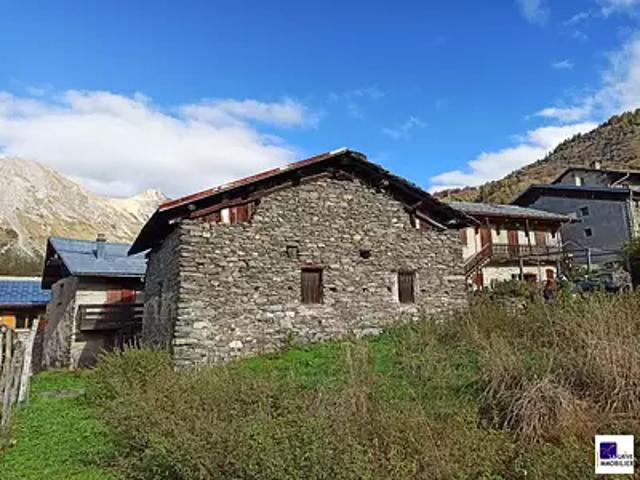 Saint Michel de Maurienne 73140 Achat / Vente maison 1 pièce t1