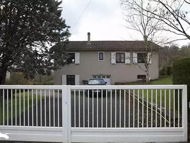 Saint Michel Loubéjou 46130 Achat / Vente maison 6 pièces t6 parking