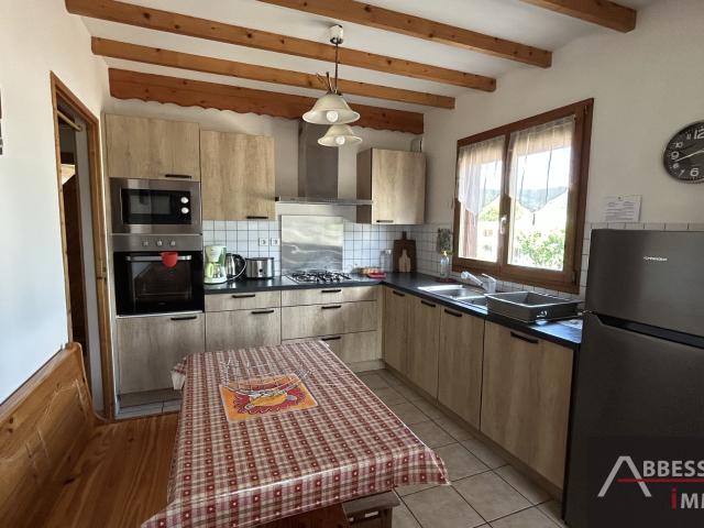 SAINT NABORD: Chalet individuel meublé avec jardin + jardin