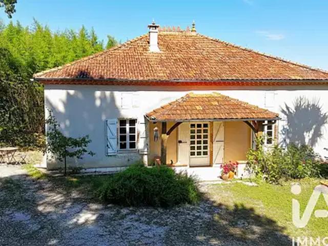 Saint Nazaire de Valentane 82190 Achat / Vente maison 5 pièces t5 terrasse garage