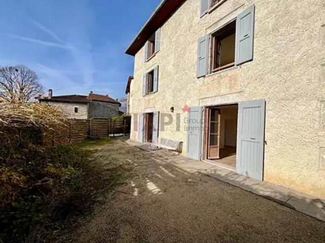 Saint Nazaire les Eymes 38330 Achat / Vente appartement 6 pièces t6