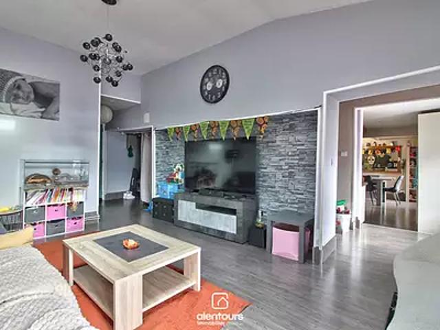 Saint Nicolas de Port 54210 Achat / Vente appartement 5 pièces t5 au dernier étage cave