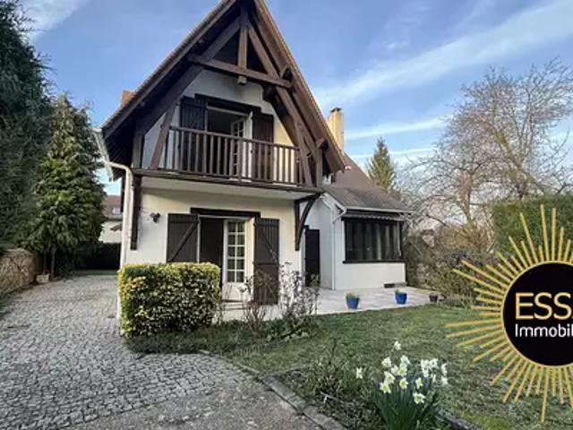 Saint Nom la Bretèche 78860 Achat / Vente maison 10 pièces t10 terrasse parking