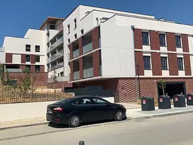Saint Orens de Gameville 31650 Location appartement 3 pièces t3 terrasse garage