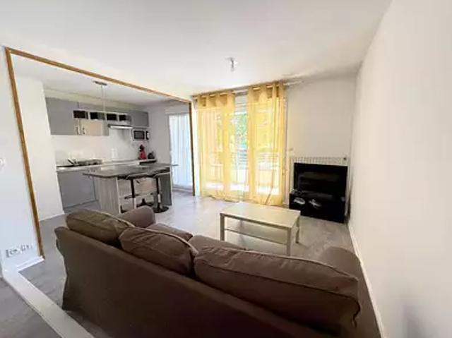 Saint Orens de Gameville 31650 Location appartement 2 pièces t2 terrasse