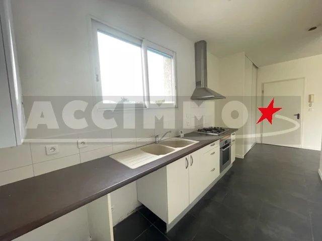 SAINT ORENS DE GAMEVILLE APPARTEMENT 3 PIÈCES AVEC TERRASSE
