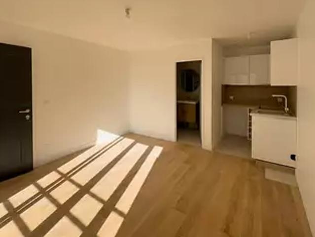 Saint Ouen sur Seine 93400 Achat / Vente appartement 1 pièce t1