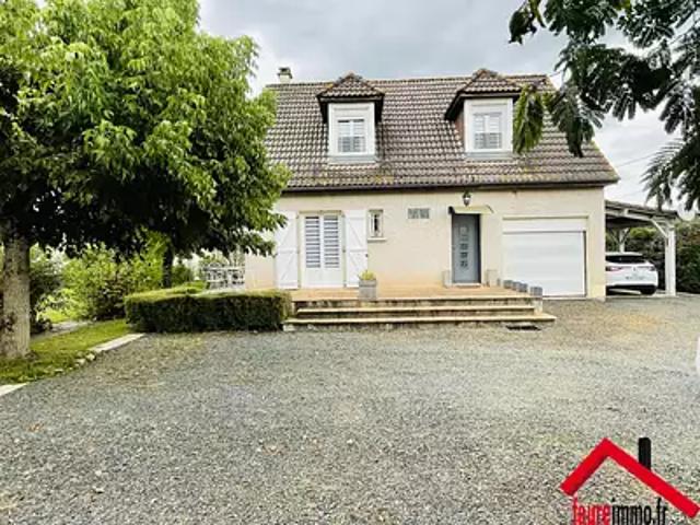 Saint Pantaléon de Larche 19600 Achat / Vente maison 5 pièces t5 jardin terrasse