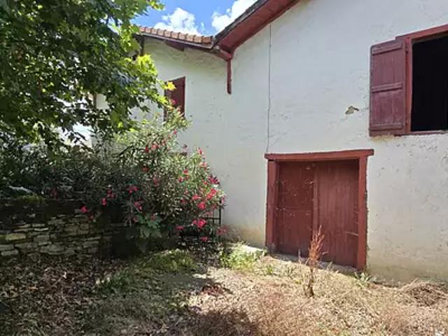 Saint Palais 64120 Achat / Vente maison 5 pièces t5 terrasse parking