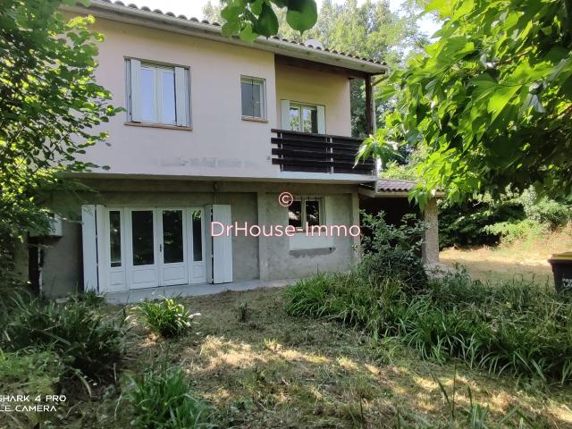Saint Pardoux d'Isaac, maison 3 chambres, 1850m² de terrain