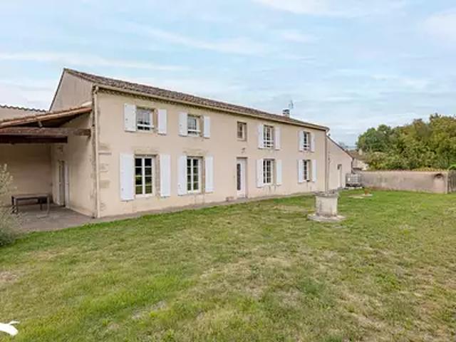 Saint Pardoult 17400 Achat / Vente maison 6 pièces t6 parking