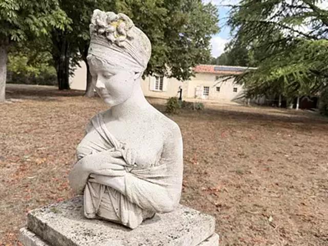 Saint Pardoult 17400 Achat / Vente maison 8 pièces t8 jardin