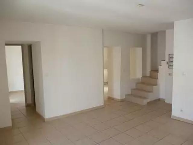 Saint Pargoire 34230 Location appartement 4 pièces t4