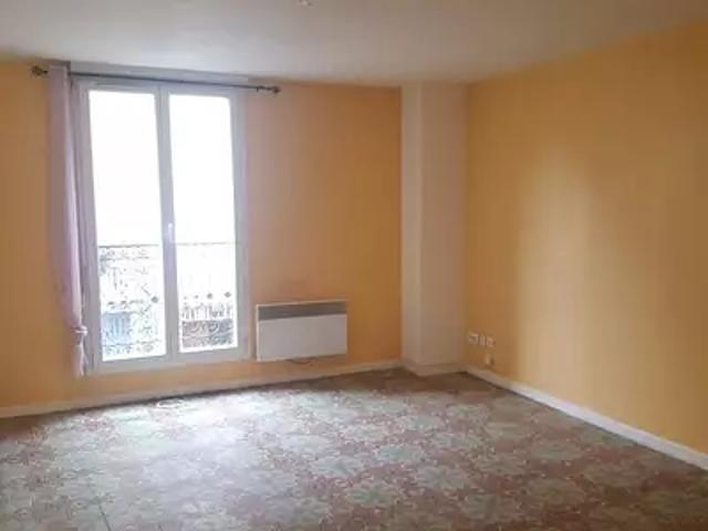 Saint Pargoire 34230 Location appartement 2 pièces t2 au dernier étage