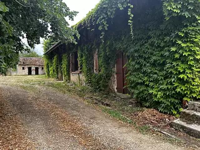 Saint Parize le Châtel 58490 Achat / Vente maison 6 pièces t6