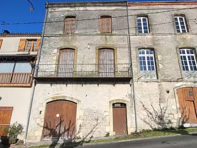 Saint Pastour 47290 Achat / Vente maison 3 pièces t3 au dernier étage