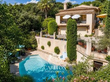 Saint Paul de Vence: Exclusivité Charmante villa Provencale m² Saint Paul de Vence