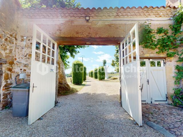Saint Paul de Vézelin Vente Villa 42