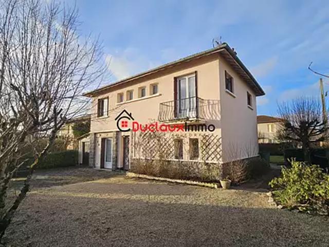 Saint Paul des Landes 15250 Achat / Vente maison 5 pièces t5