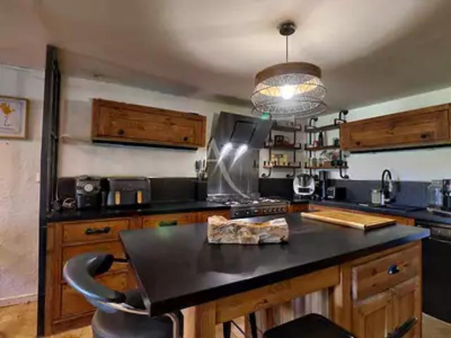 Saint Paul lès Durance 13115 Achat / Vente maison 5 pièces t5 au dernier étage terrasse