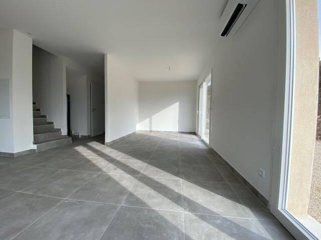 Saint Paul Lez Durance: location maison T4 avec jardin et belle