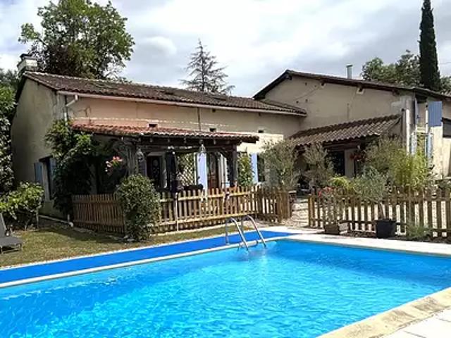 Saint Paul Lizonne 24320 Achat / Vente maison 4 pièces t4 piscine terrasse