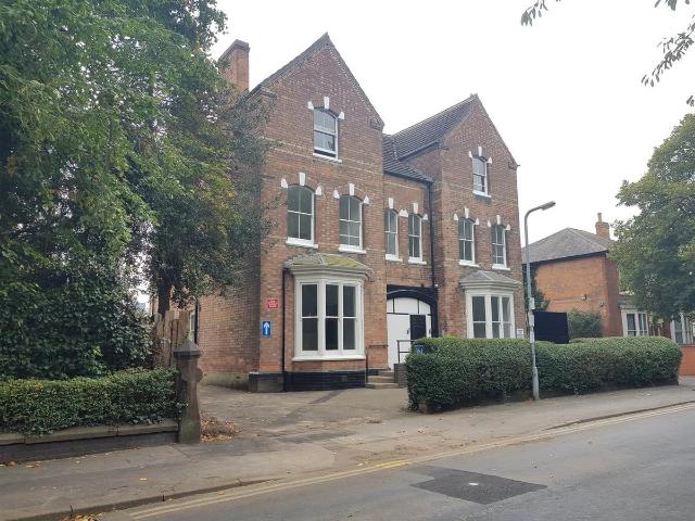 Saint Paul's Square, Burton On Trent DE14, 2 bed flat to rent, £760 pcm | PrimeLocation