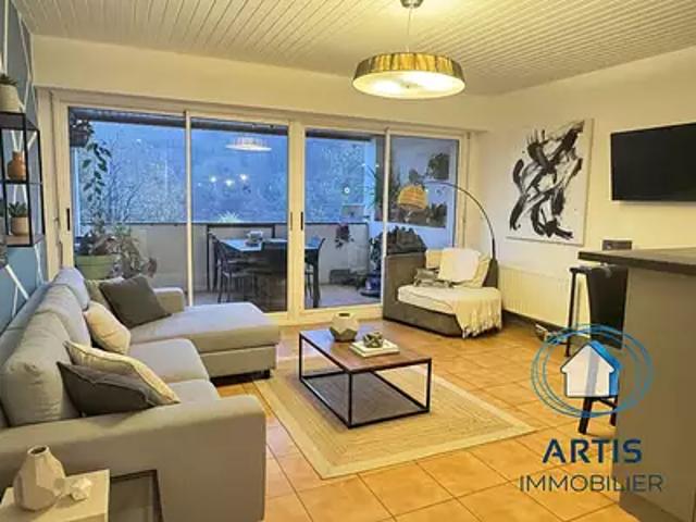 Saint Pée sur Nivelle 64310 Achat / Vente appartement 4 pièces t4 au dernier étage terrasse