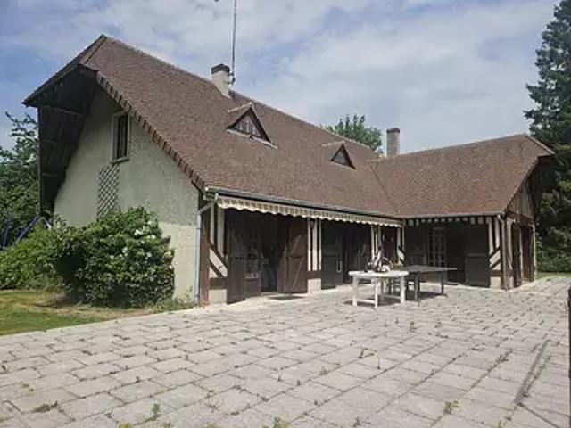 Saint Philbert des Champs 14130 Achat / Vente maison 8 pièces t8 terrasse parking