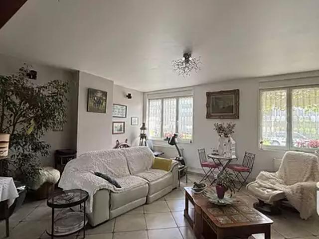 Saint Pierre Brouck 59630 Achat / Vente maison 7 pièces t7