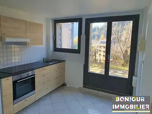 Saint Pierre de Chartreuse 38380 Achat / Vente appartement 2 pièces t2 terrasse parking