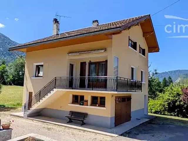 Saint Pierre de Chartreuse 38380 Achat / Vente maison 9 pièces t9