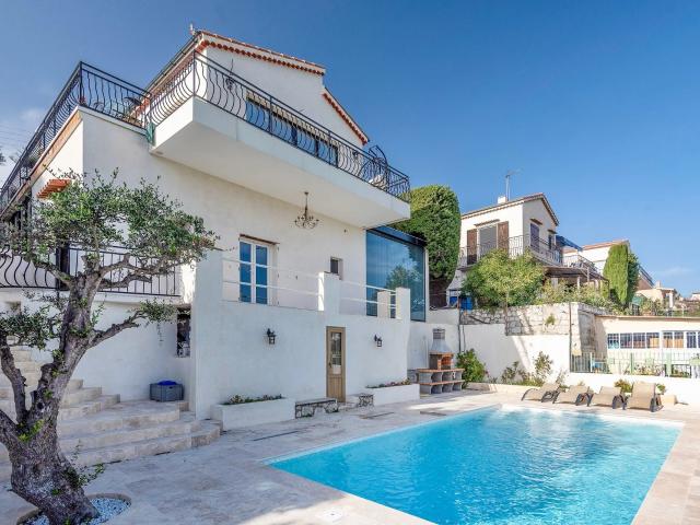 Saint Pierre de Féric, belle villa de 4 pièces, et vue mer 145m² Nice