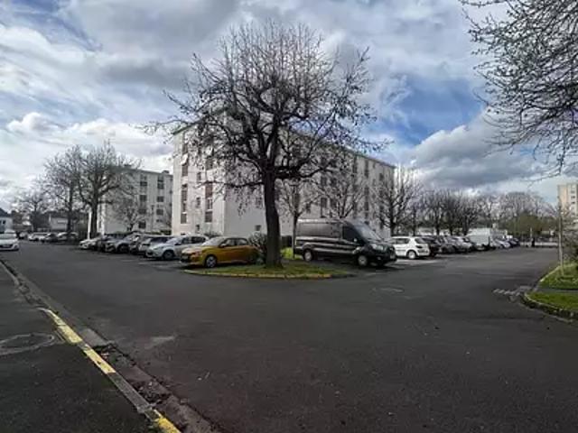 Saint Pierre des Corps 37700 Achat / Vente appartement 4 pièces t4 au dernier étage