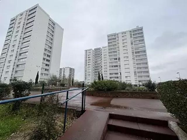 Saint Pierre des Corps 37700 Achat / Vente appartement 5 pièces t5