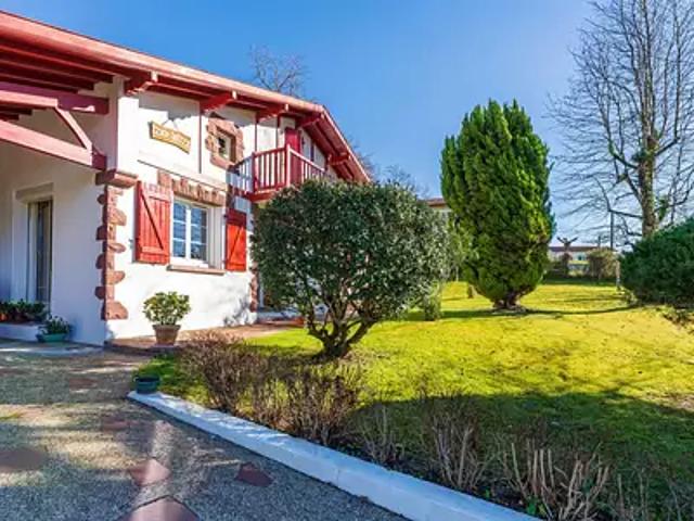 Saint Pierre d'Irube 64990 Achat / Vente maison 6 pièces t6 jardin terrasse
