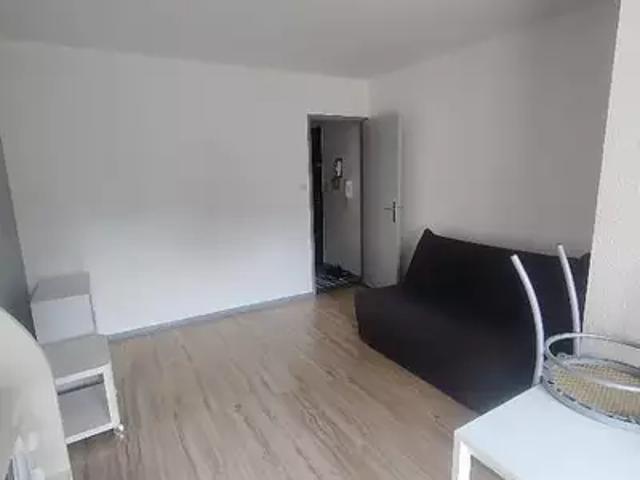 Saint Pierre du Mont 40280 Location appartement 1 pièce t1 cave balcon