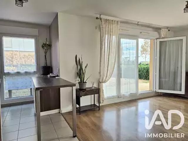 Saint Pierre du Perray 91280 Achat / Vente appartement 3 pièces t3 au dernier étage parking