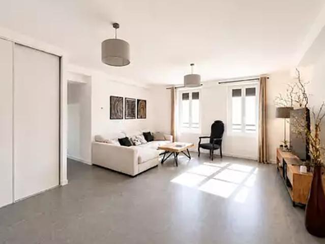 Saint Pierre en Faucigny 74800 Achat / Vente appartement 2 pièces t2 parking garage