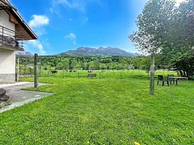 Saint Pierre en Faucigny 74800 Achat / Vente maison 5 pièces t5 parking