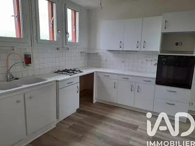 Saint Pierre lès Nemours 77140 Achat / Vente appartement 4 pièces t4 cave parking