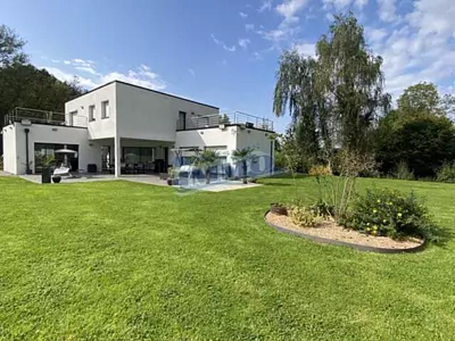 Saint Pol sur Ternoise 62130 Achat / Vente maison 8 pièces t8